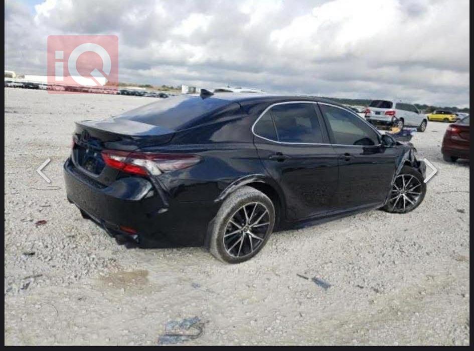 تۆیۆتا کامری